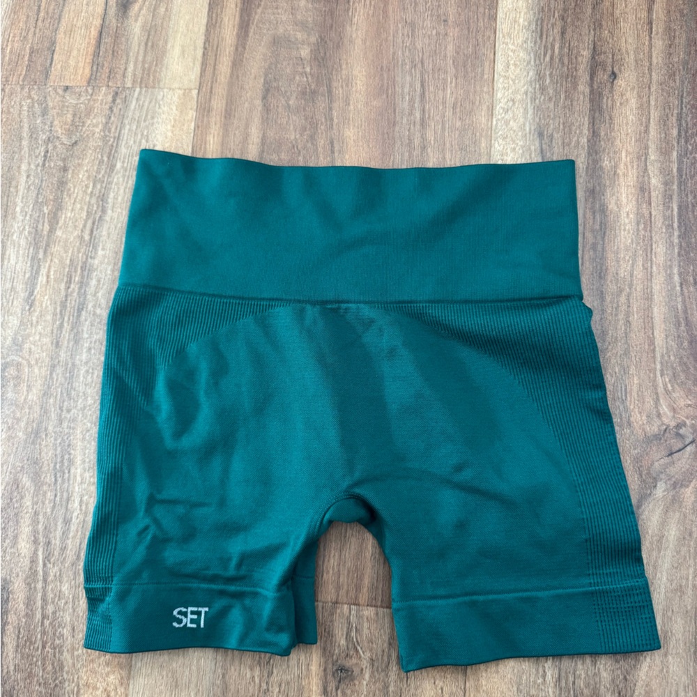 Set Active Shorts